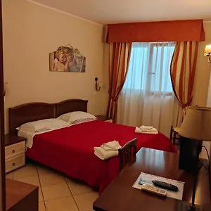 Greta Hotel